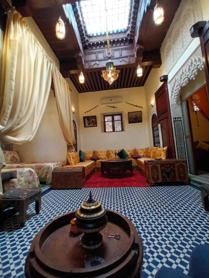 Riad Avec Terrasse Privee Et Piscine Partagee A 300M Fez Zewnętrze zdjęcie