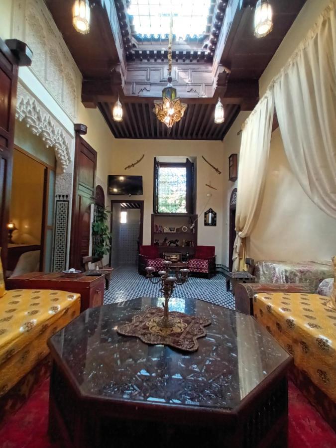 Riad Avec Terrasse Privee Et Piscine Partagee A 300M Fez Zewnętrze zdjęcie